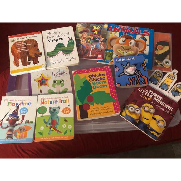 Kids book bundle - Picture 2 of 5